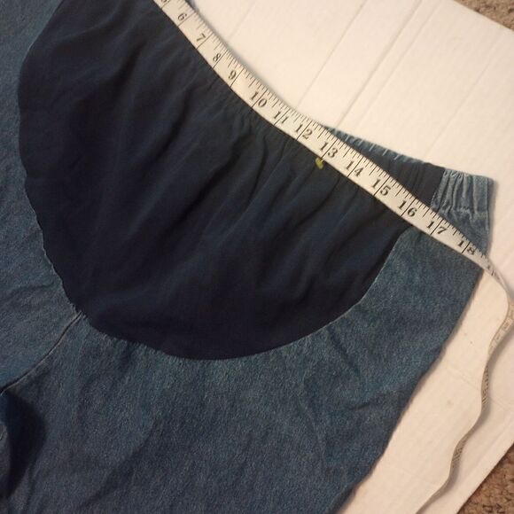 New Addition denim maternity shorts - Picture 2 of 7